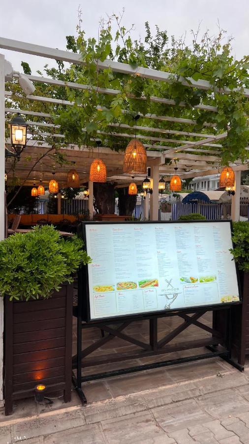 Mimoza Hotel 올루데니스 외부 사진