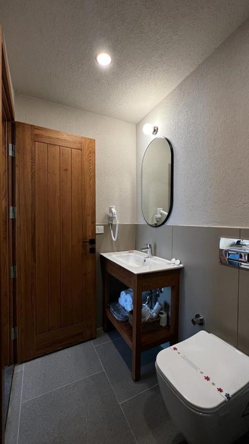 Mimoza Hotel 올루데니스 외부 사진