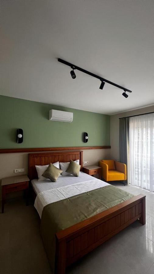 Mimoza Hotel 올루데니스 외부 사진