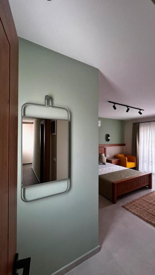 Mimoza Hotel 올루데니스 외부 사진