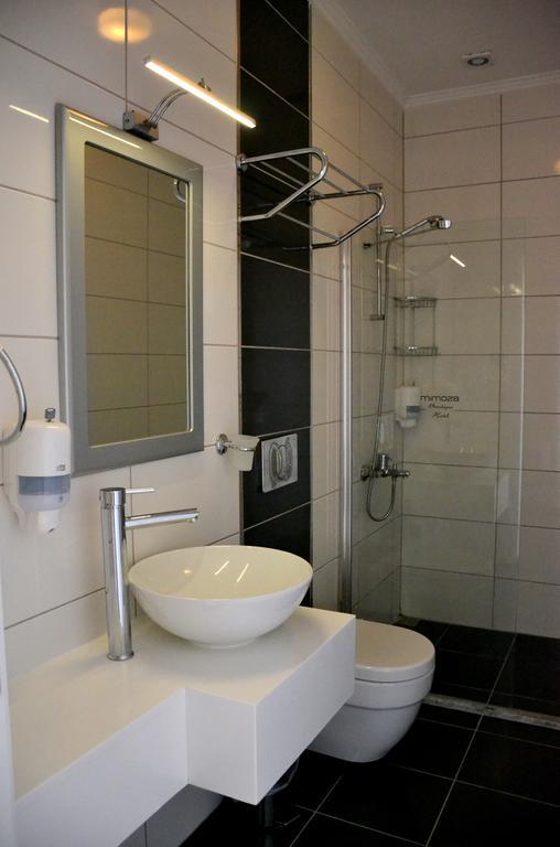 Mimoza Hotel 올루데니스 외부 사진